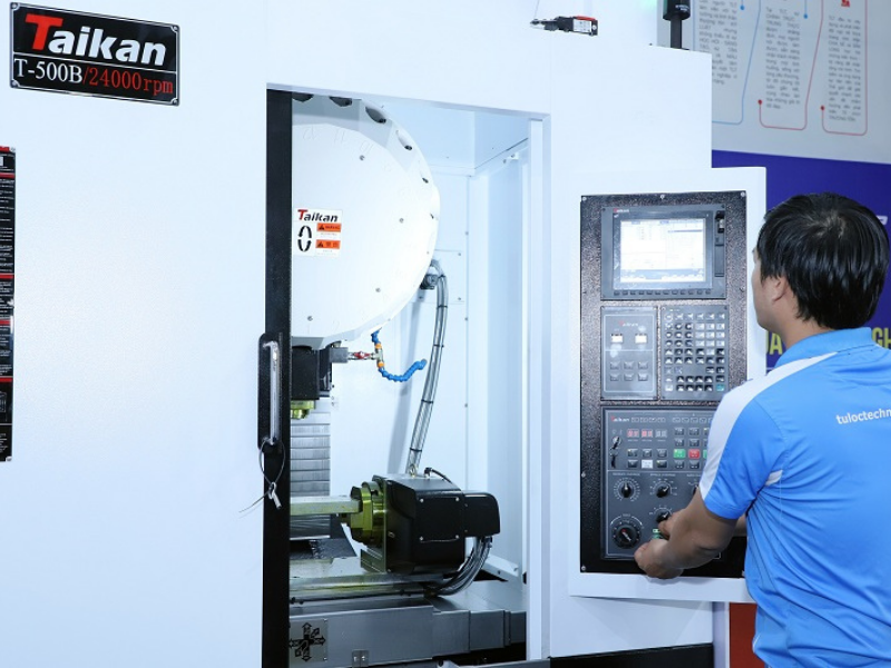 TULOCTECH - Nhà phân phối độc quyền máy CNC Taikan tại Việt Nam