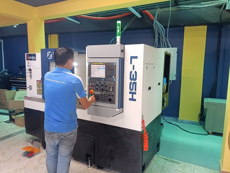 Máy tiện CNC để làm gì luôn được nhiều doanh nghiệp quan tâm và tìm hiểu kỹ càng trước khi đầu tư