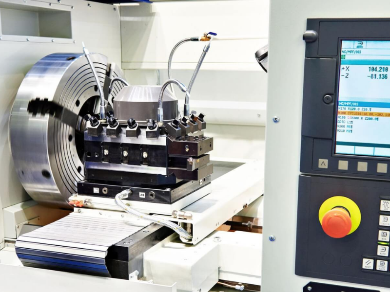 Chu trình tiện rãnh CNC G75 là chu trình tiện cắt rãnh tự động dùng để gia công tiện cắt rãnh trong, rãnh ngoài, tiện cắt đứt...